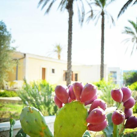Ville Vendicari al mare Reitani Esterno foto