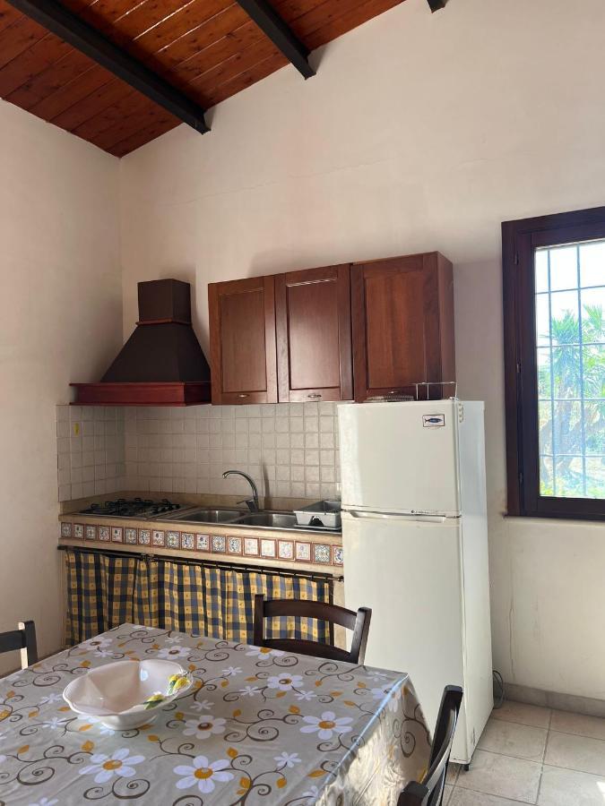 Ville Vendicari al mare Reitani Esterno foto