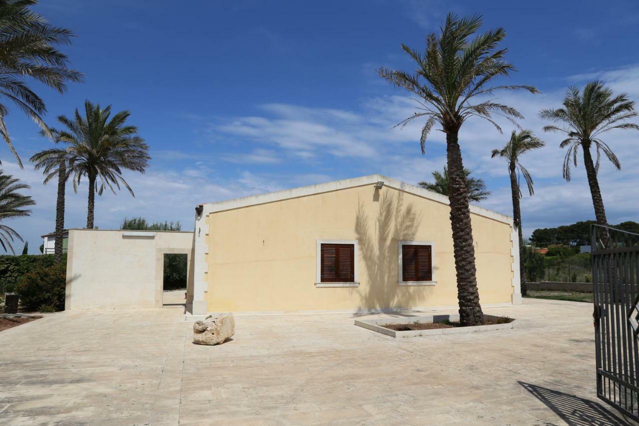 Ville Vendicari al mare Reitani Esterno foto