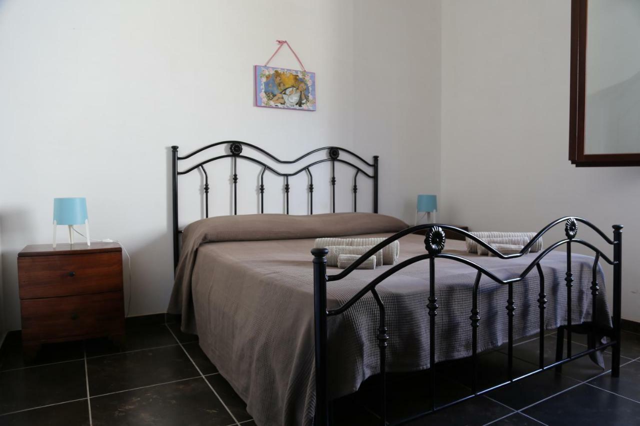 Ville Vendicari al mare Reitani Esterno foto
